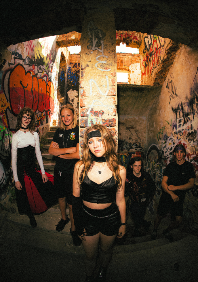 Anne Band performing live